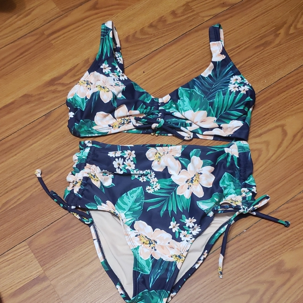 KONA SOL Cinch-Front Tropical Floral Leaf 2-Pcs Swimsuit‎
